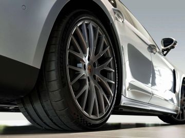Porsche Panamera - 11