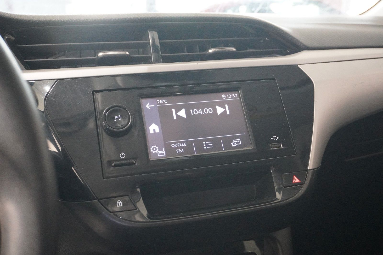 Fahrzeugabbildung Opel Corsa F 1.2 EDITION KLIMA/USB/TEMP./ASSIS./BT