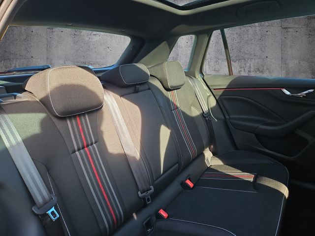 Kamiq Monte Carlo 1.0 TSI OPF DSG RFK Panorama
