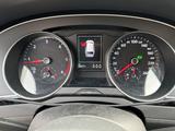 Volkswagen Passat Variant ..Top gepflegt - mit Diesel-Antrieb: Taxi, Kombi
