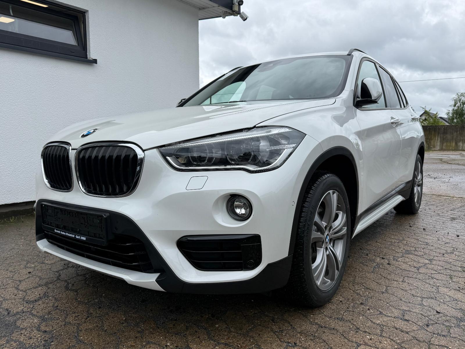 BMW X1 xDrive 20 d Sport Line Rückfahrkamera Carplay