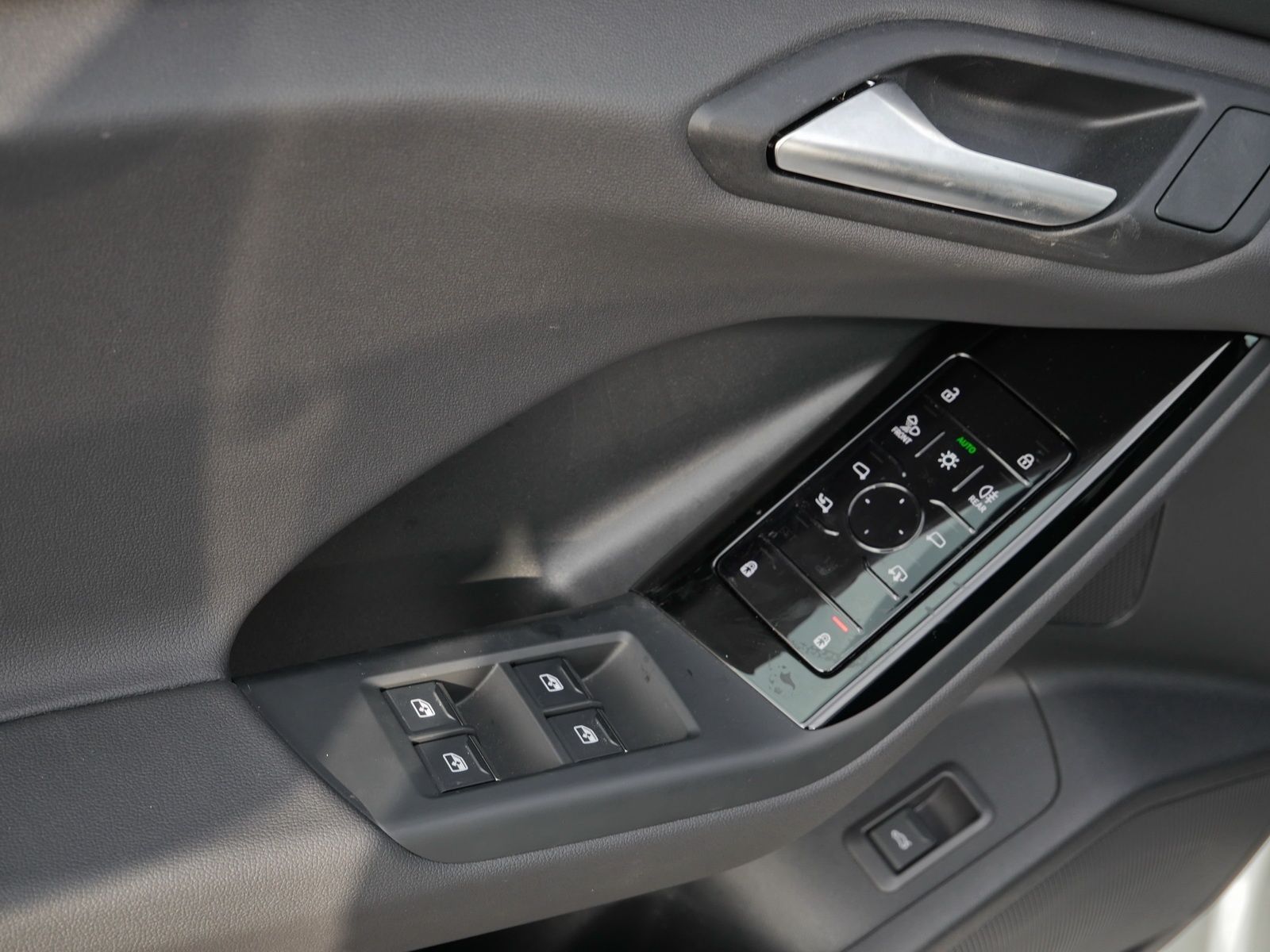 Audi Q6 e-tron - Bild 22