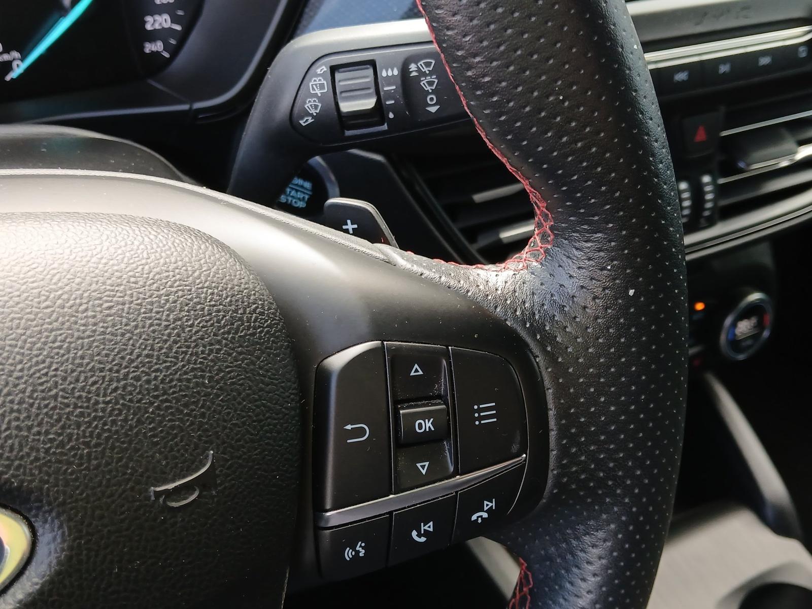 Ford Focus ST-Line Turnier AHK LED NAVI WINTER-PAKET