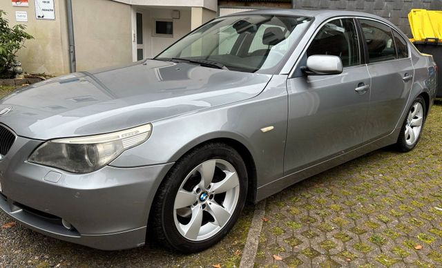 BMW 523i E60 Voll, Standheizung ,AHK