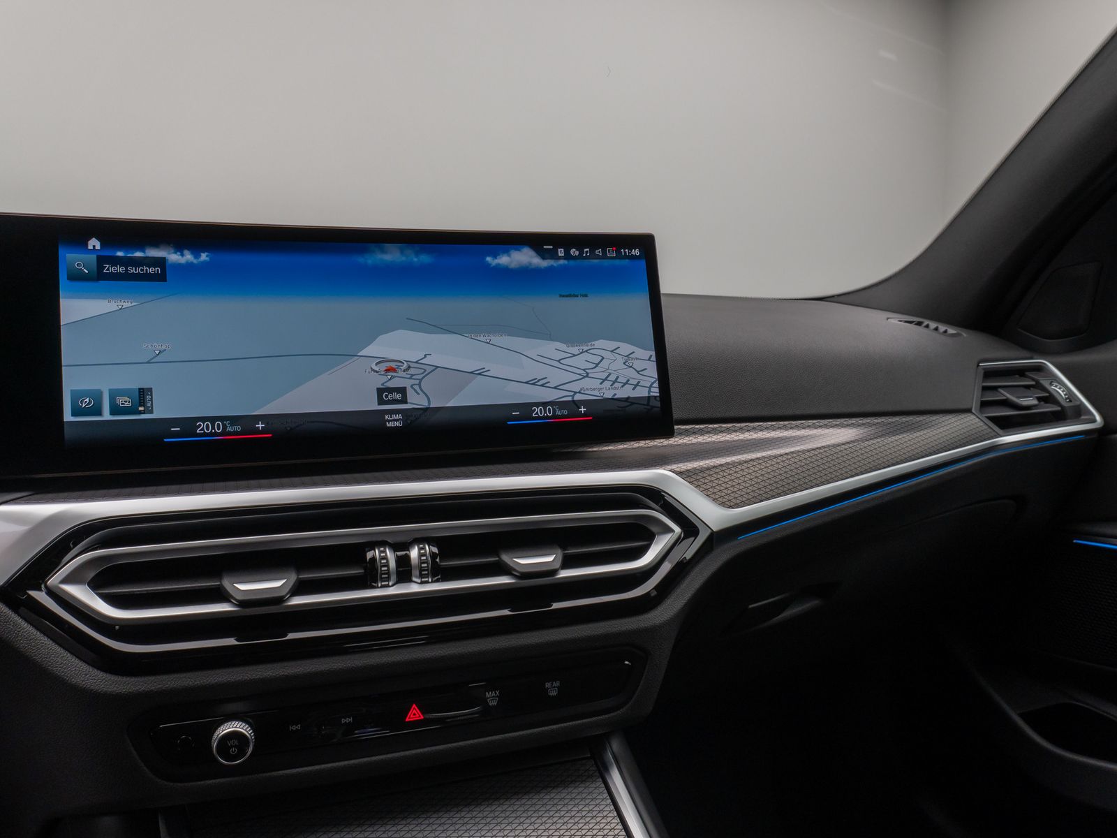 Fahrzeugabbildung BMW 330e M Sport Kamera DAB HiFi Stop&Go Komfort 19"