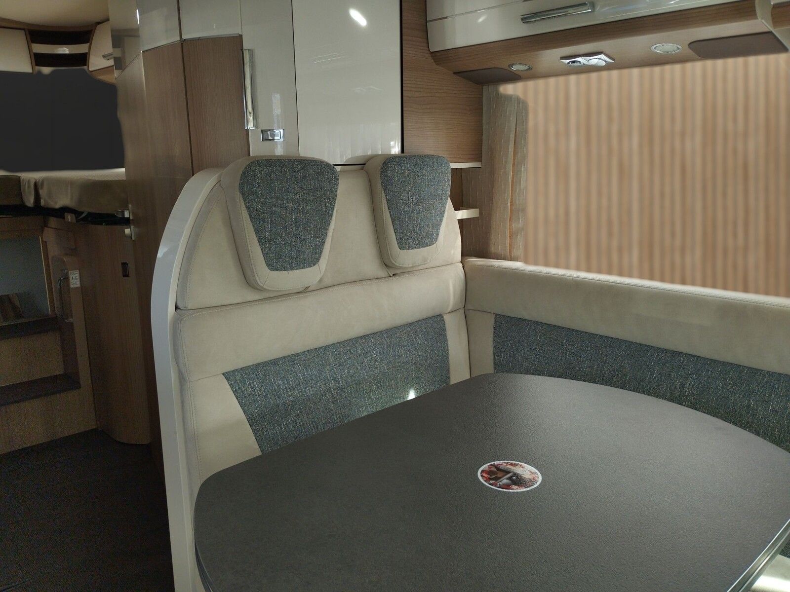 Fahrzeugabbildung Carthago C1-tourer I 143 LE