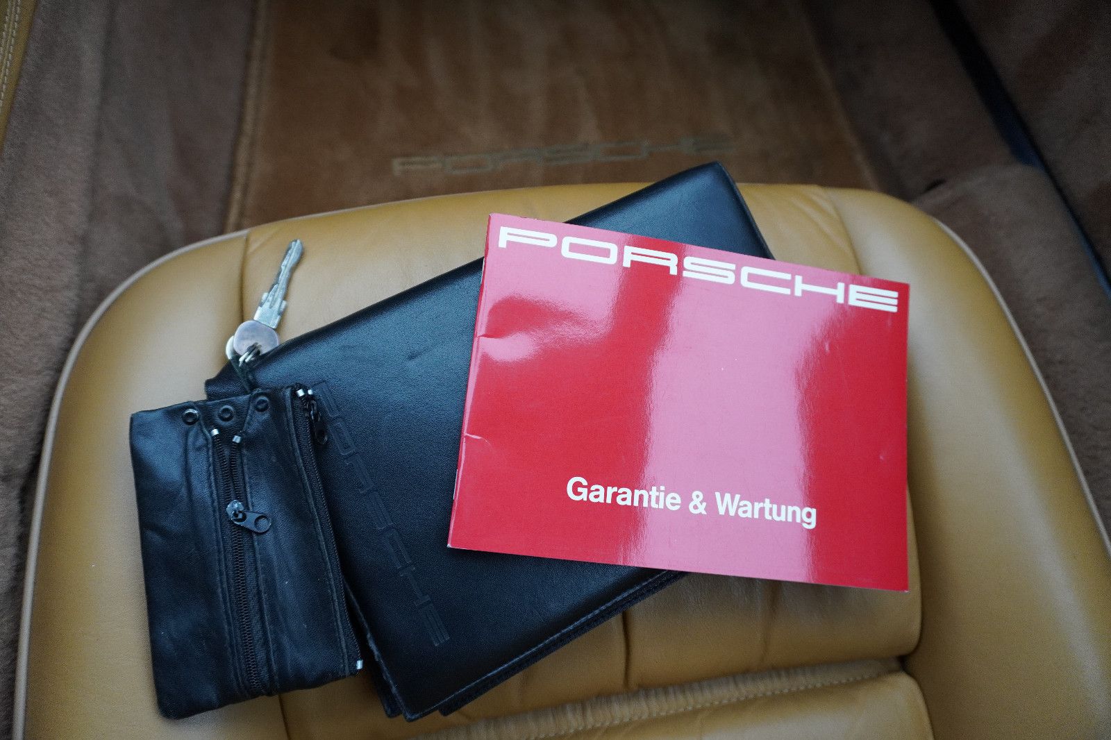 Fahrzeugabbildung Porsche 928 GTS