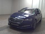 Skoda Superb Kombi 2.0 TDI L&K Navi LED vc Pano Canton - Skoda: Blau