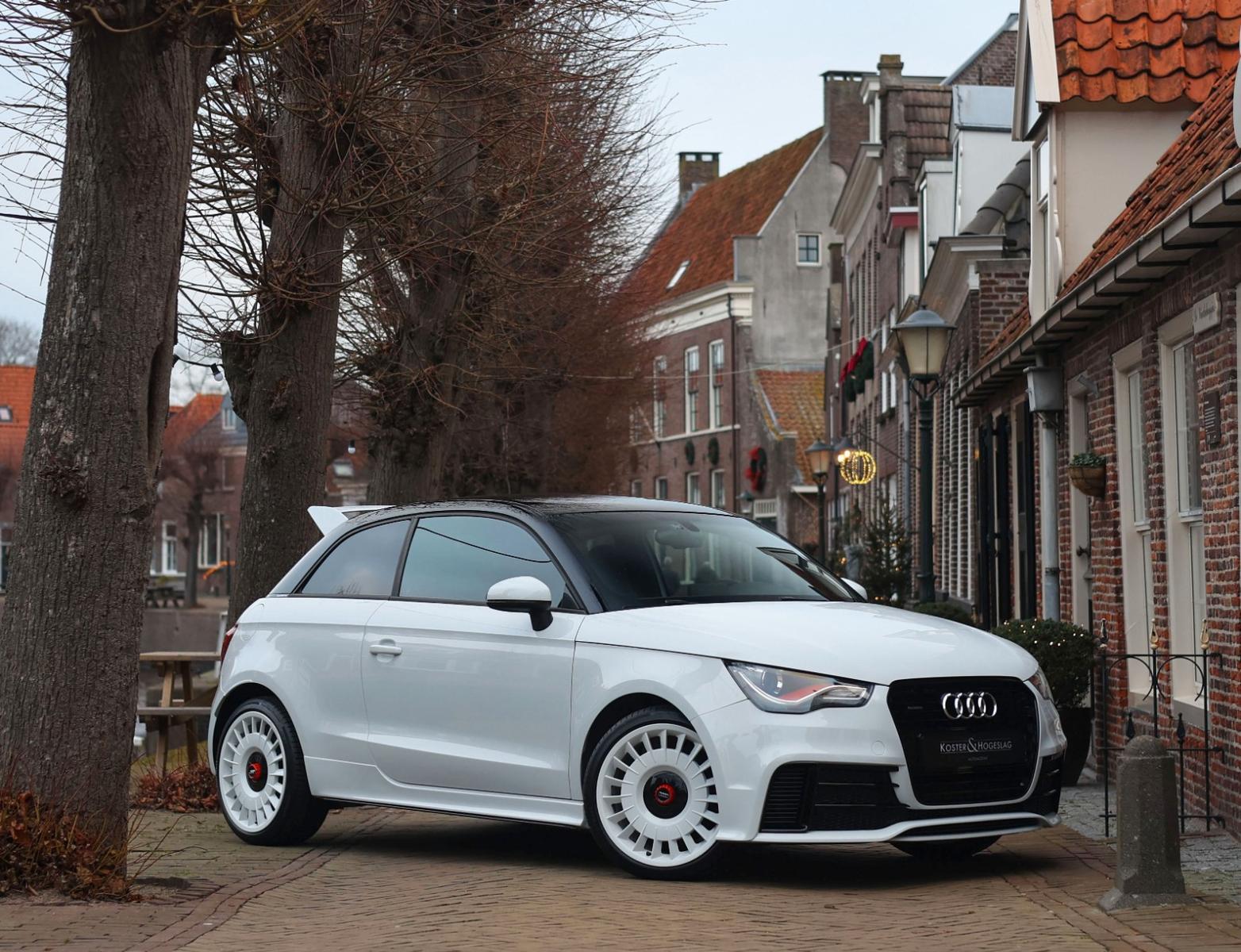 Audi A1 2.0 TFSI Quattro | 1/333 - Scheckheft - BOSE
