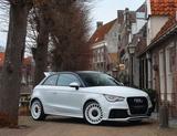 Audi A1 2.0 TFSI Quattro | 1/333 - Scheckheft - BOSE - Audi A1: Allradantrieb