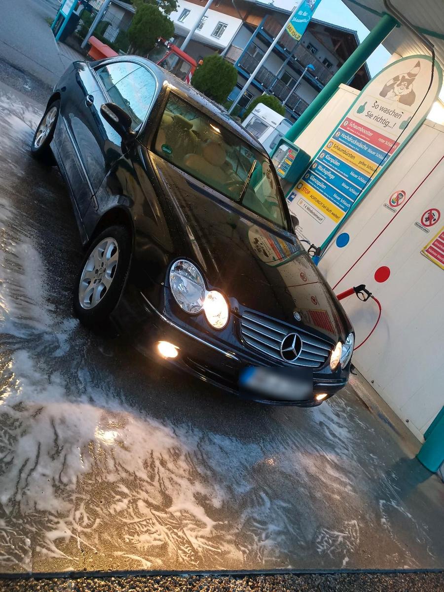 Mercedes-Benz CLK 240