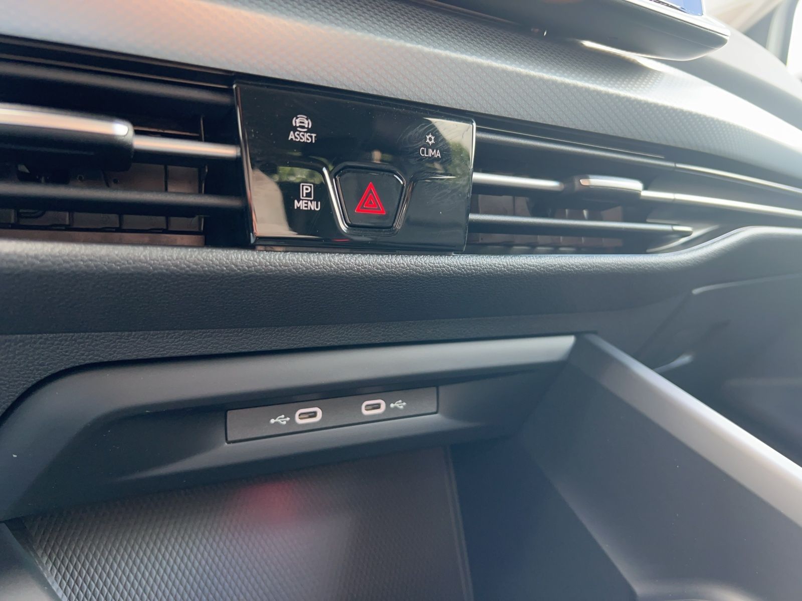 Golf VIII Variant Goal 1.5 eTSI DSG LED*CarPlay