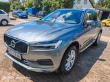 Volvo XC60 B4 D AWD Momentum Pro Geartronic Moment...