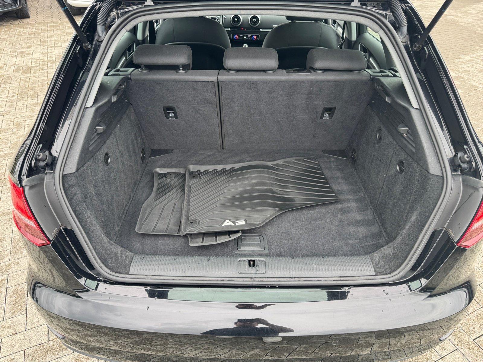 Audi A3 Sportback 1.0 TFSI DSG Navi+SHZ+KlimaAutomati