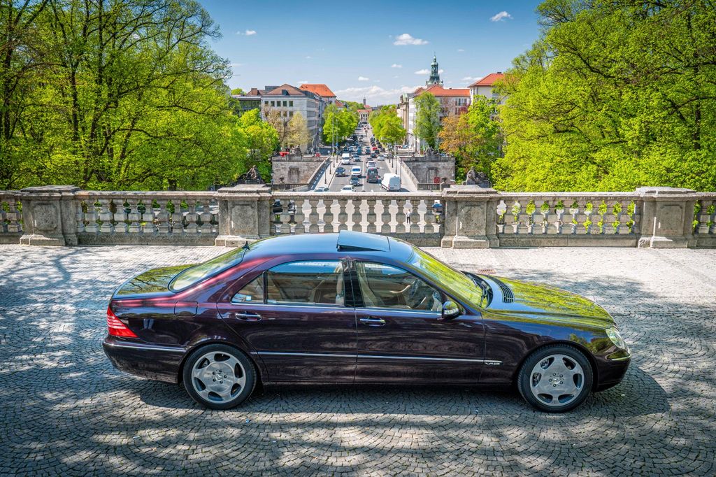 Mercedes-Benz S 600