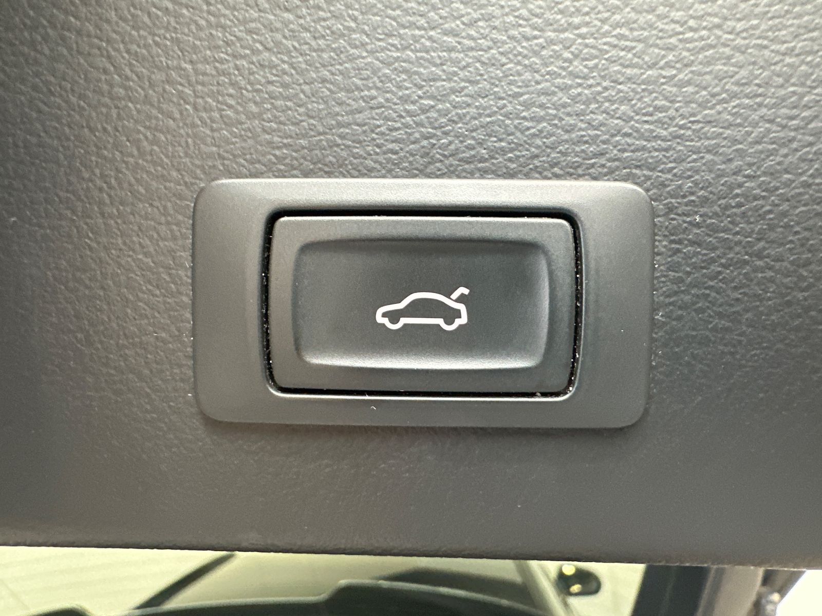 Fahrzeugabbildung Audi A6 Avant 3.0 TDI Quattro Competition NAV+XEN+AHK