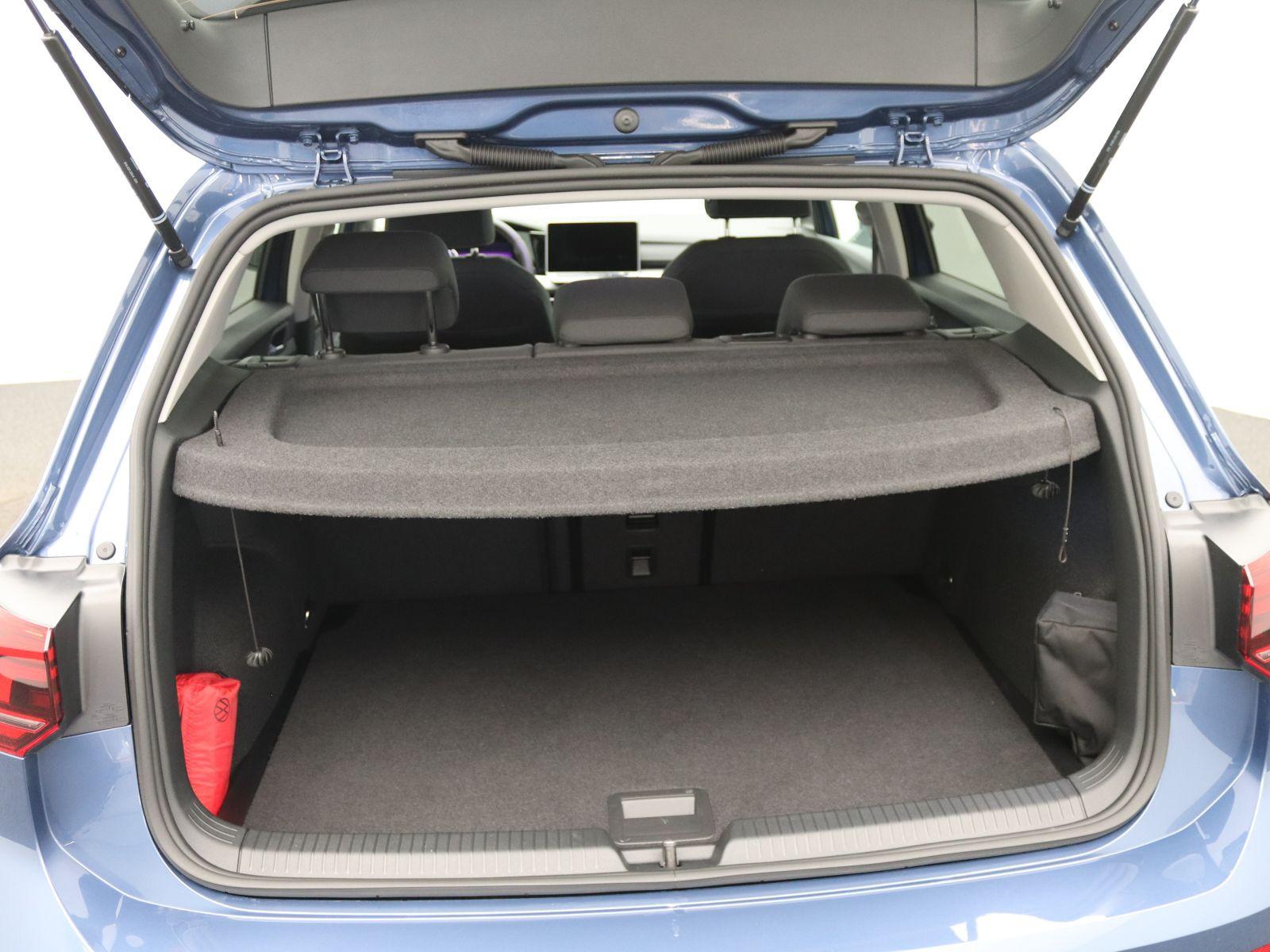 Volkswagen Golf VIII Life 1.5 eTSI DSG / CarPlay, LED, RFK, миниатюра 8