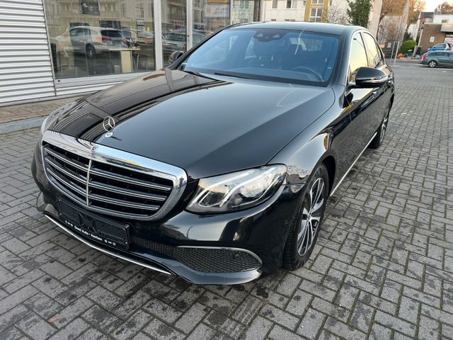 Mercedes-Benz E 220 E -Klasse Lim. E 220 d/Designo/SD