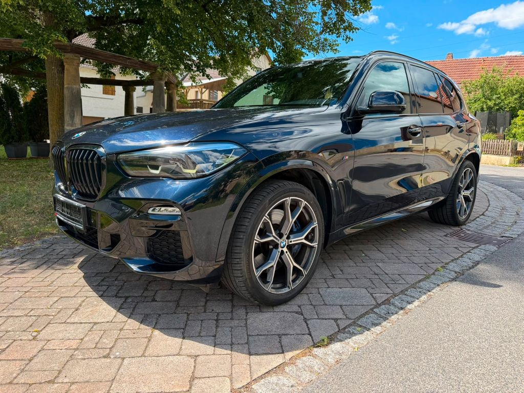 Image of BMW X5
