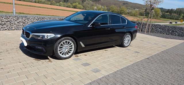 BMW 520D G30 M-Paket Lenkrad, Winterpaket. Sportline