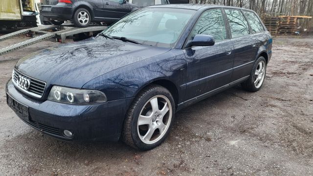 Audi A4 1.6 Avant / NAVI / LED / ohne KAT!