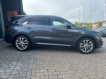 KIA Sorento - 4