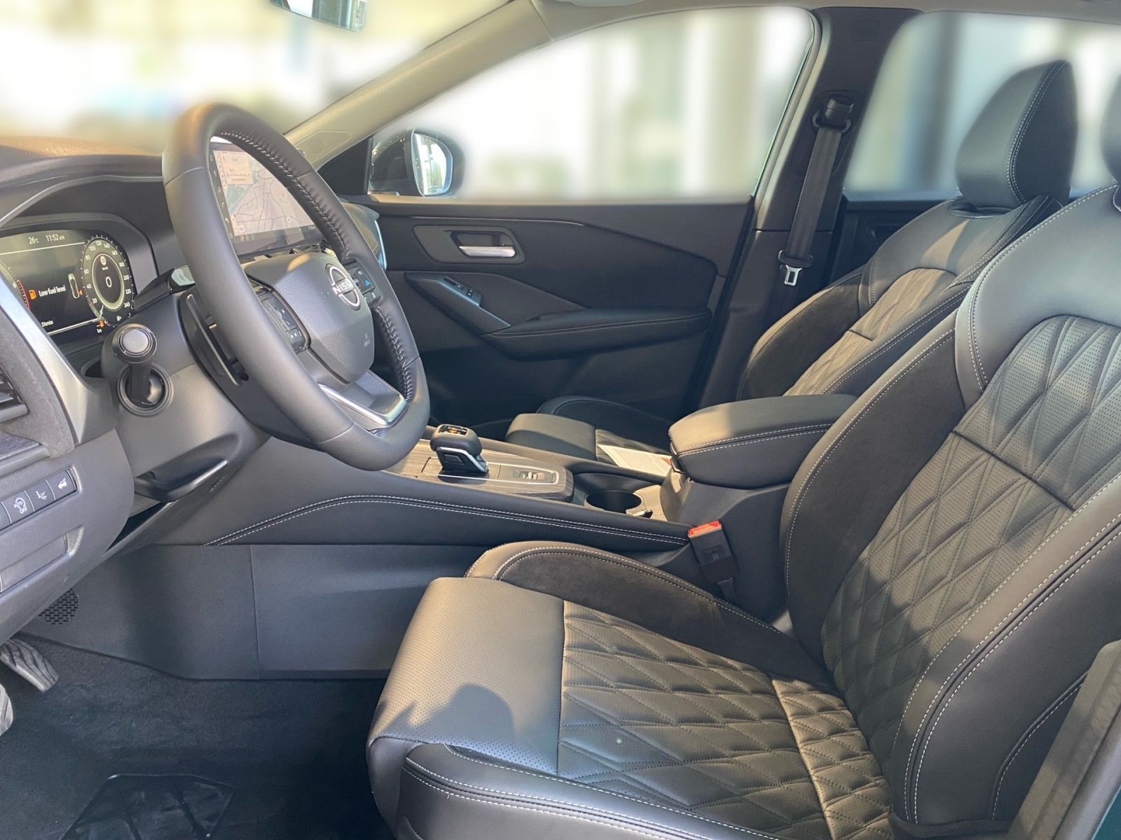 Fahrzeugabbildung Nissan Qashqai 1.3 Mild-Hybrid AT Tekna Premium*Bose*36