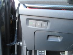 SKODA Octavia Combi 2.0 TDI RS 4x4 LED Nav Pan ACC DAB SKODA Octavia Combi 2.0 TDI RS 4x4 LED Nav Pan ACC DAB