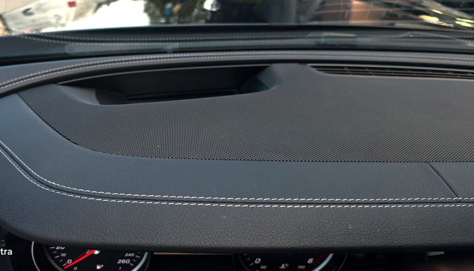 Mercedes-Benz E 300d Coupe AMG PANO HUD BURMESTER 360KAM DAB foto 11