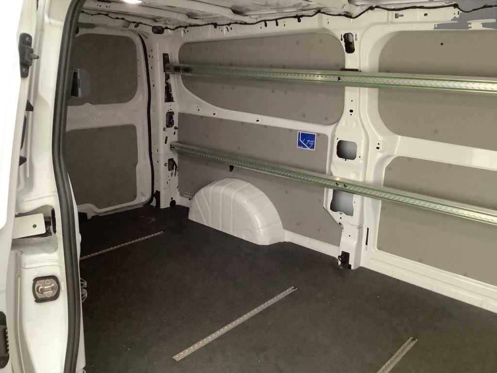 Fahrzeugabbildung Ford Transit Custom Navi LED ACC Klimaautom