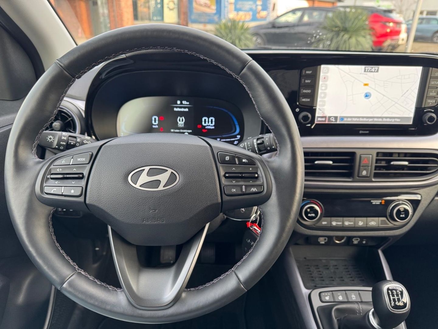 Fahrzeugabbildung Hyundai i10 1.2 Prime Navigation Rückfahrkamera Sitzheiz