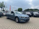 Volkswagen Passat Variant Comfortline 1.4-1 jahr Garantie - mit Benzin-Antrieb: Blau, Kombi, Garantie