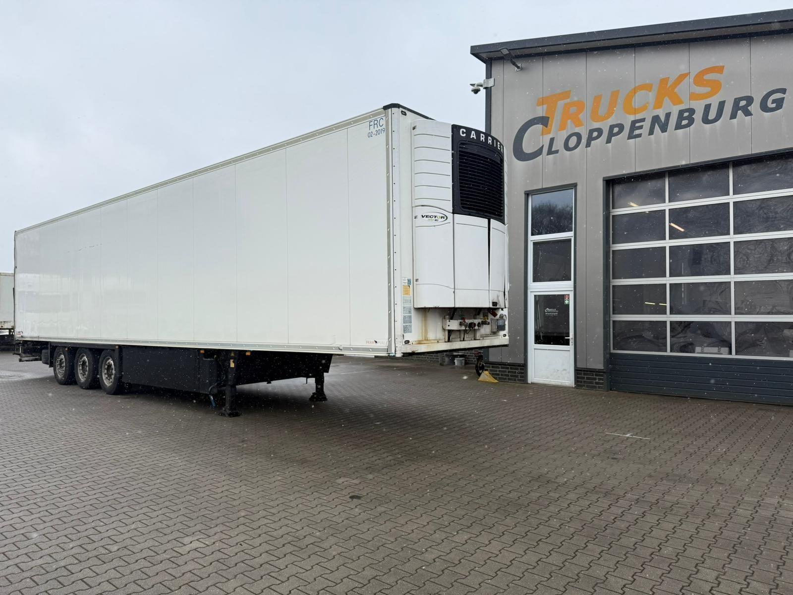 Schmitz Cargobull SCB*S3B / SAF / LIFT 