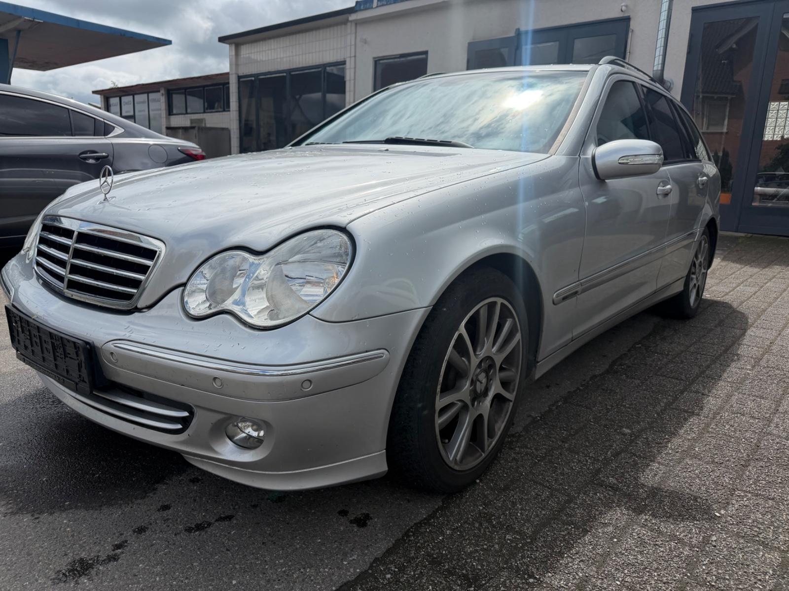 Mercedes-Benz C 270 CDI T CLASSIC Automatik