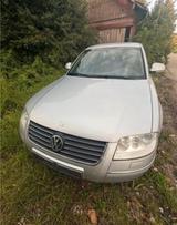 Volkswagen VW Passat Silber Spritsparend TÜV - Volkswagen Passat aus 2004