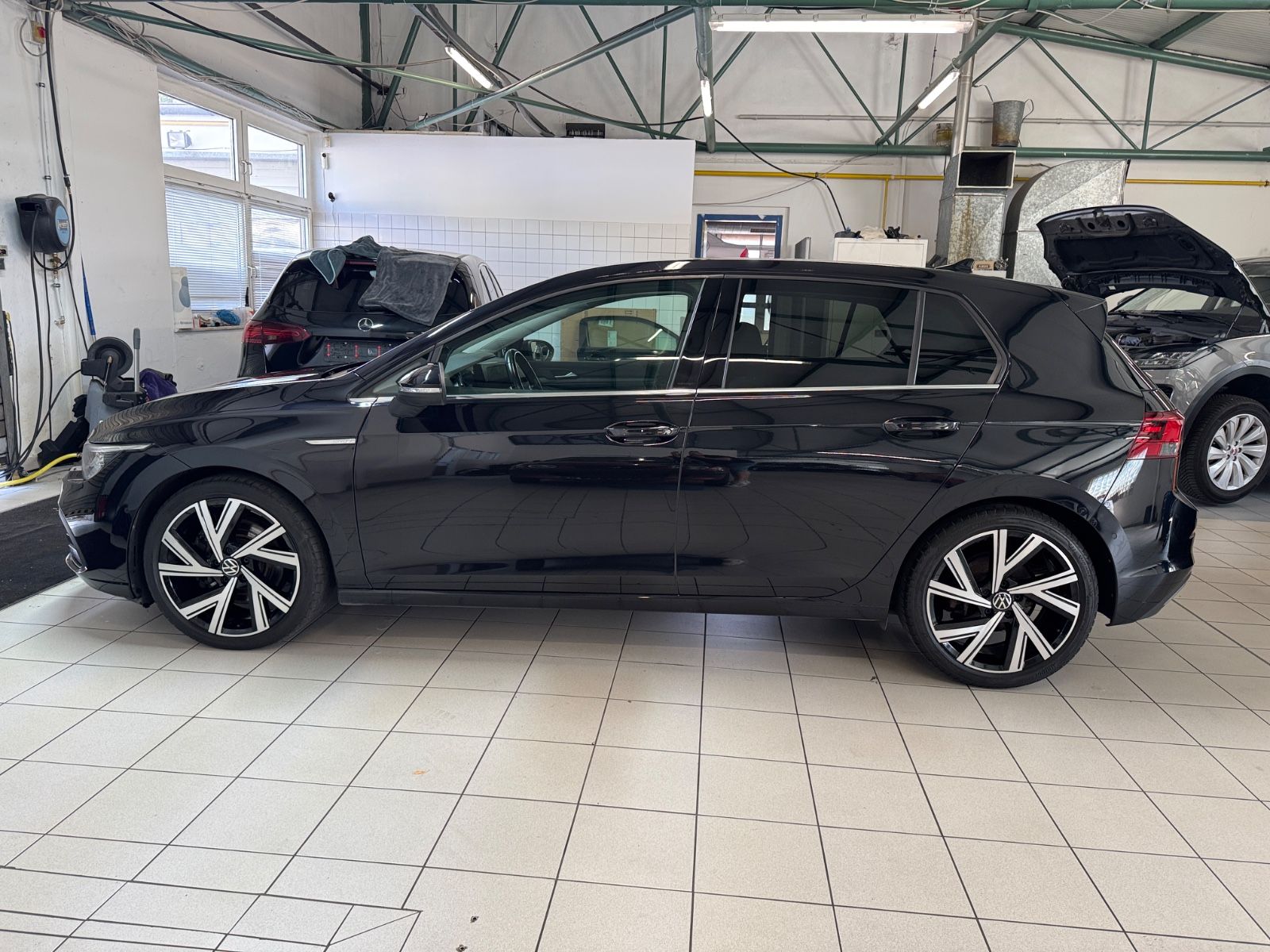 Volkswagen VIII Style 2.0 TSI DSG LED Navi Kamera foto 3