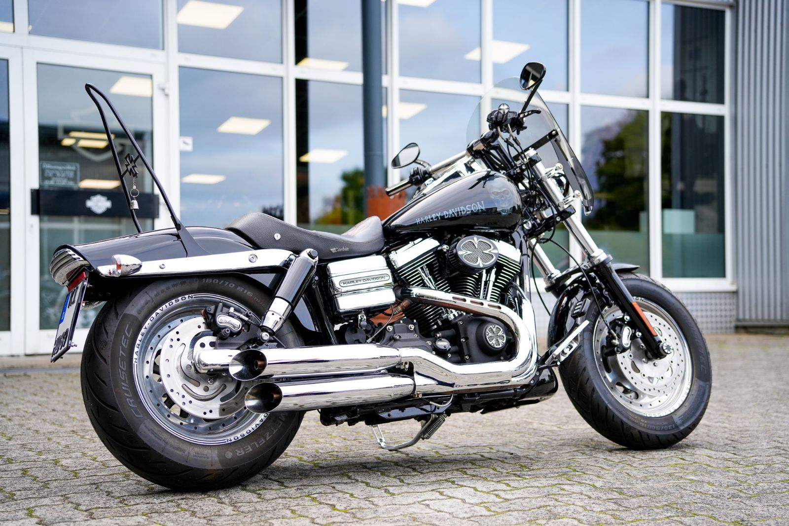 Fahrzeugabbildung Harley-Davidson FXDF Dyna Fat Bob Twin Cam 96 - Remus - 1. Hand