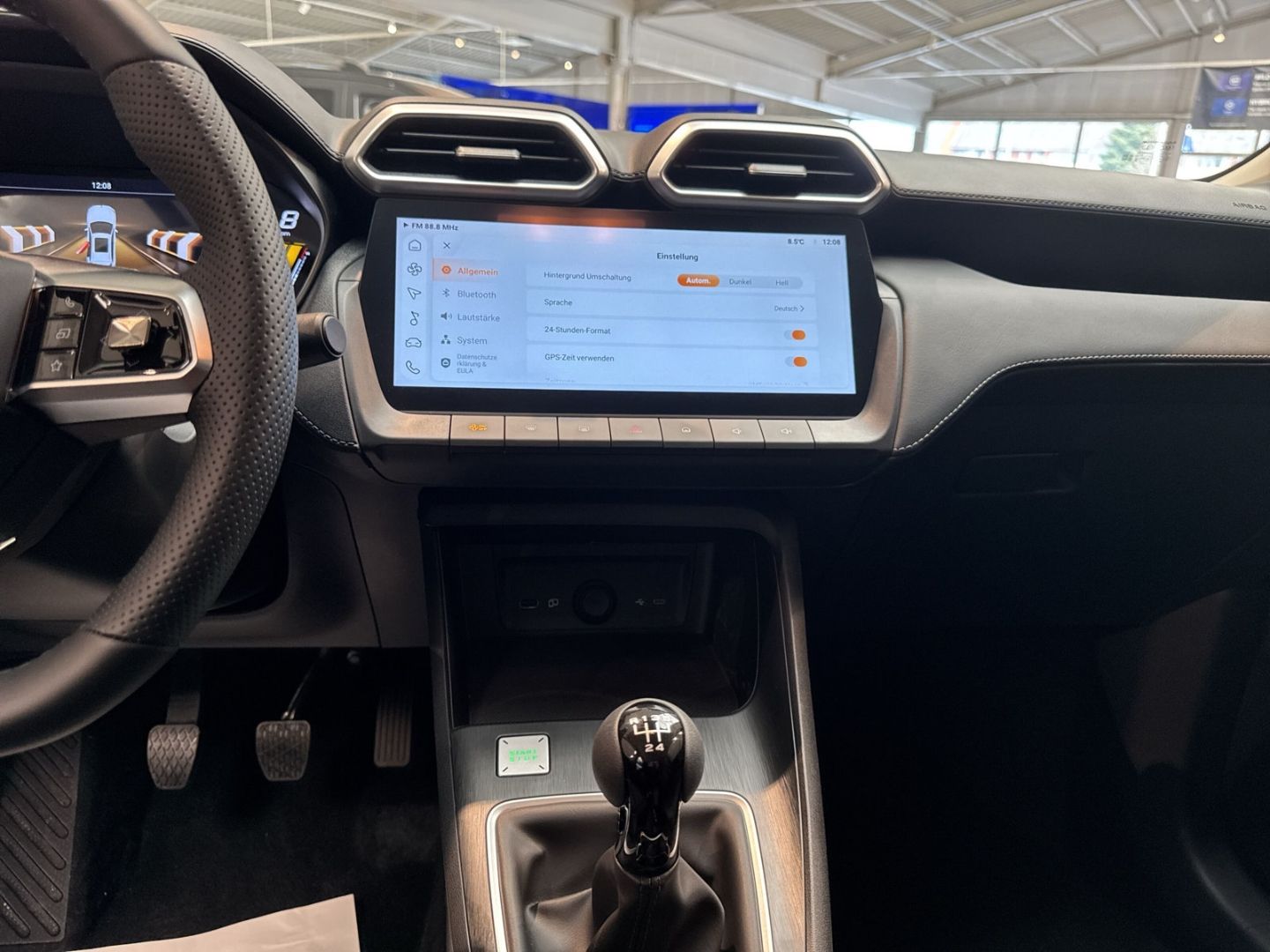 Fahrzeugabbildung MG ZS 1.5 COMFORT MY24 / NORDDEUTSCHLAND EXCLUSIVE