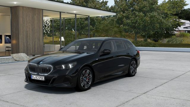 BMW i5 eDrive40 Touring / 19" / MSport Pro / Shadow 