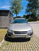 Opel Liebhaberstück - Opel Omega B Caravan - Opel Omega B mit Benzin-Antrieb