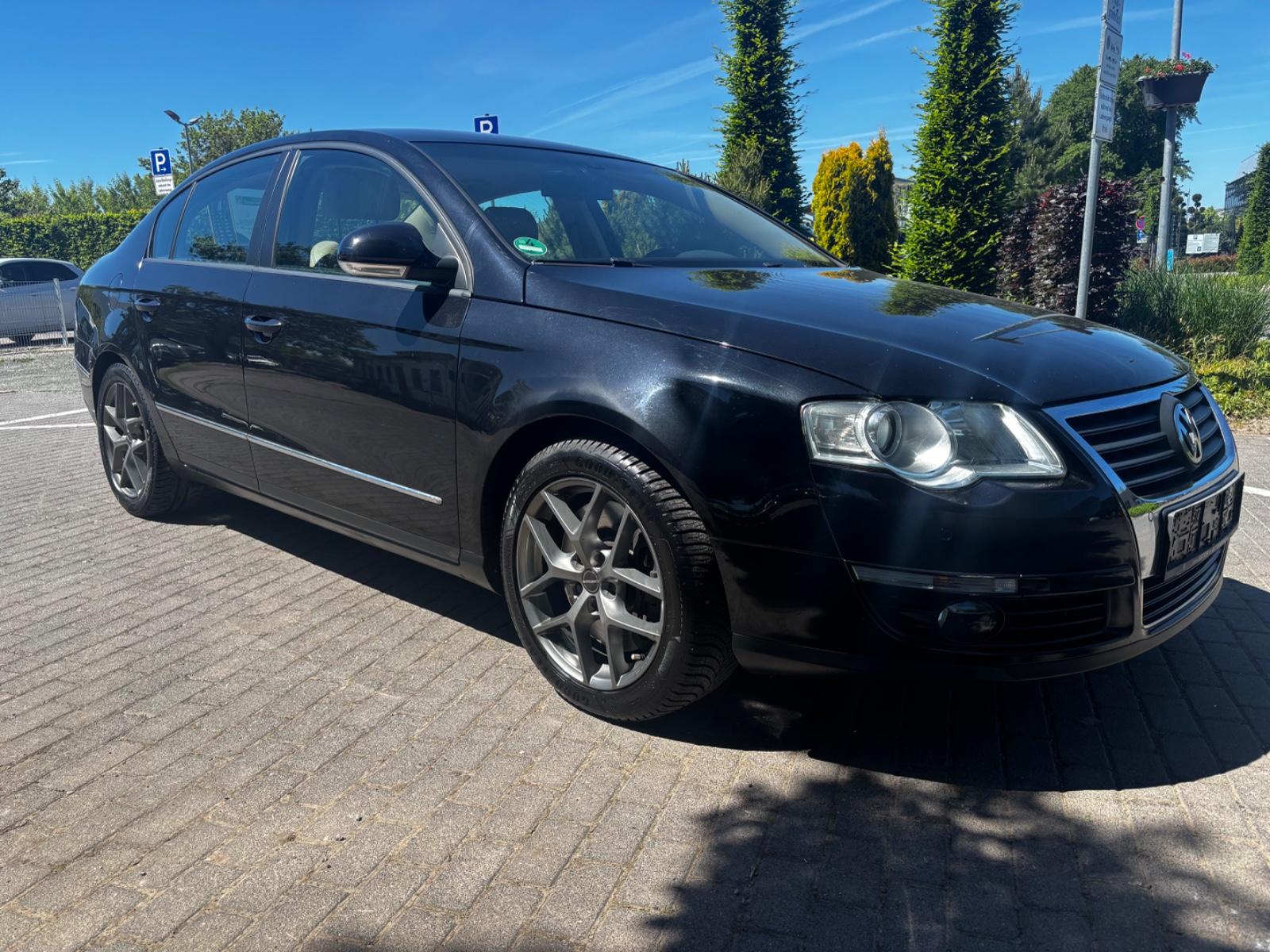 Volkswagen Passat Lim. V6 FSI Sportline 4Motion