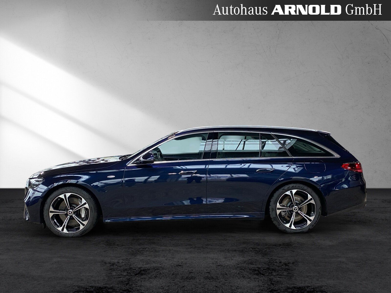 Mercedes-Benz E 300 T de Avantgarde Navi Kamera Distr. Sitzh foto 3