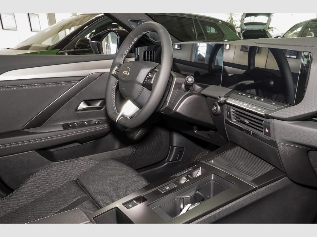 Opel Astra Electric L GS Sports Tourer Winterpaket