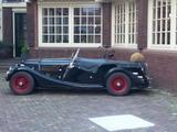 Morgan 4/4 4-Sitzer/ historisches Fahrzeug/ Oldtimer/  - Morgan 4/4