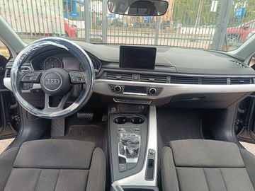 Audi A4 - 11