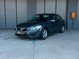 Volvo C30 1.6 d2 Kinetic 115cv - Volvo C30: Kinetic