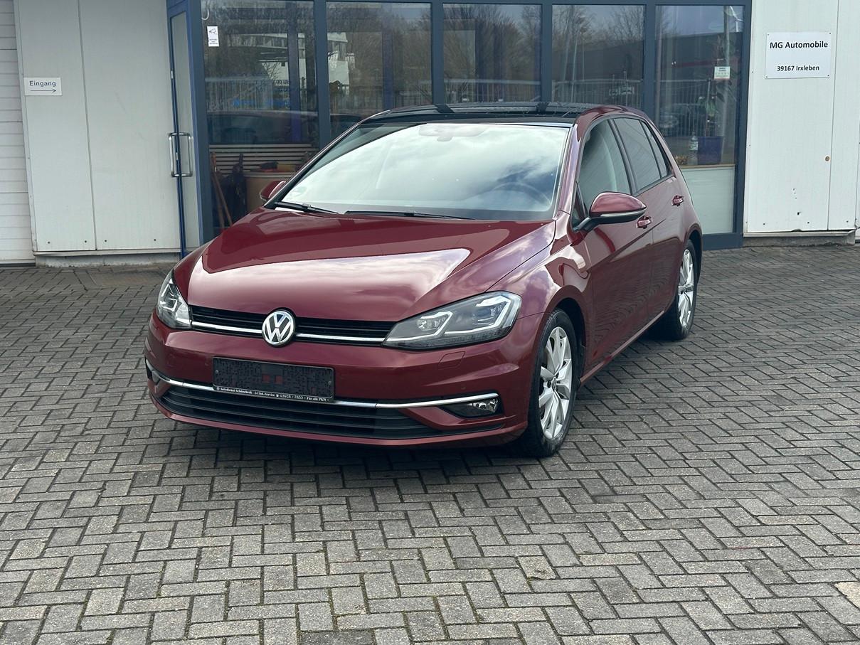 Volkswagen Golf VII Lim. 1,5 150 PS Highline LED Navi ACC