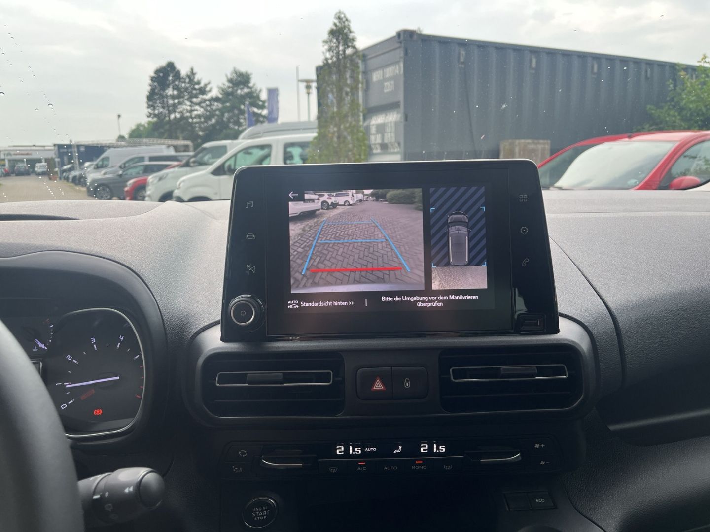 Fahrzeugabbildung Toyota Proace City L1 Team Deutschland 1.5 Panorama ACC