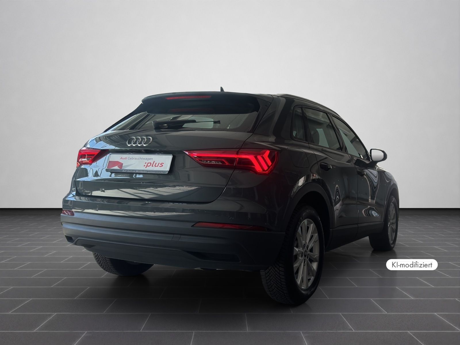 Audi Q3 45 1.4 TFSI e basis imagem 2