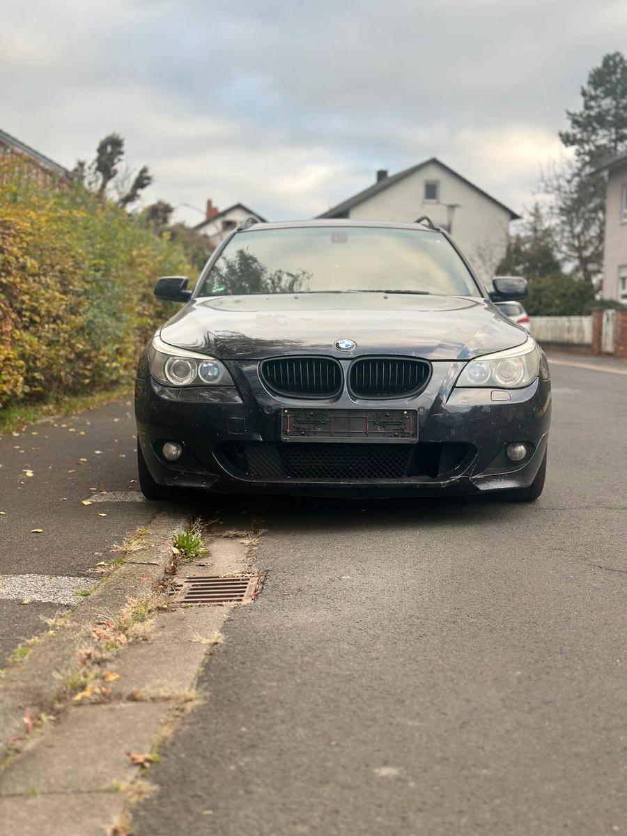 BMW 525